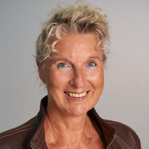 Stephanie Binder-Holthausen